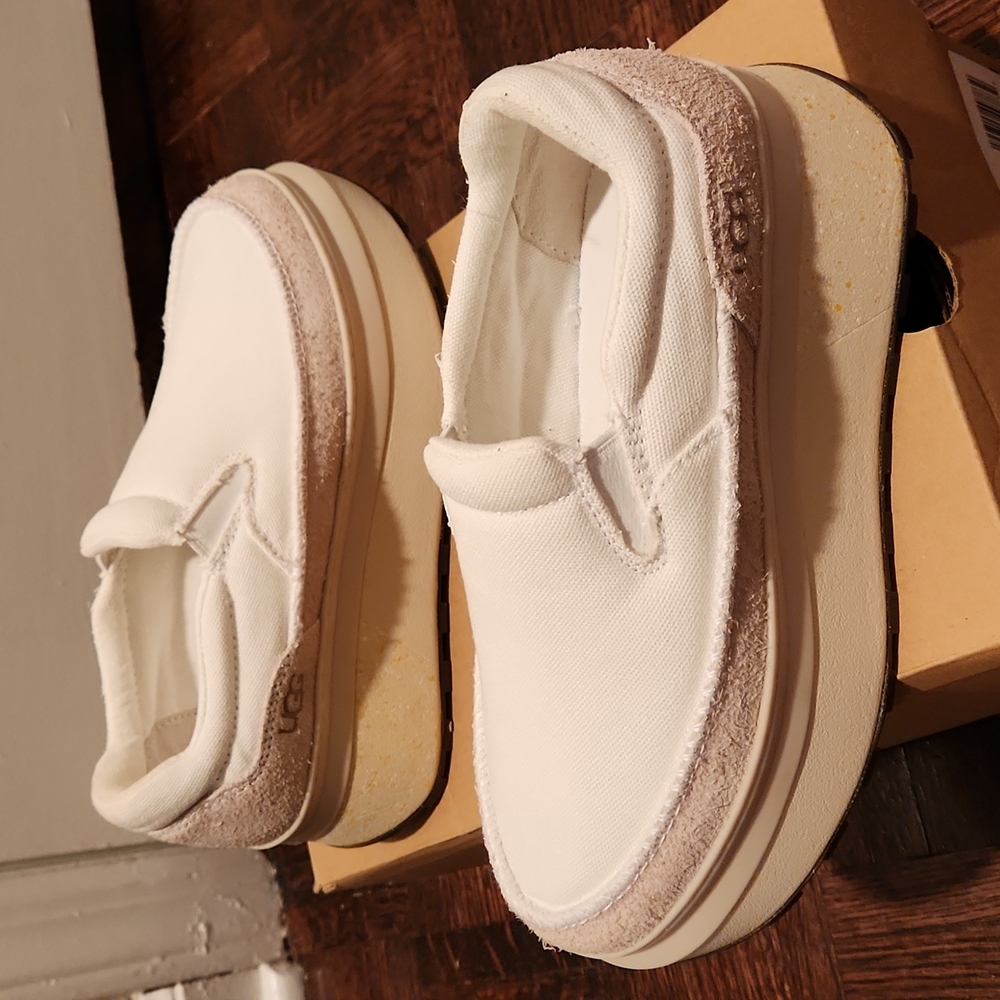 Ugg Marin platform slip on shoe